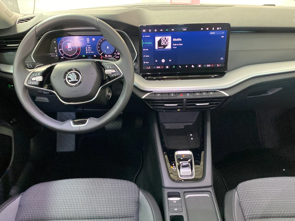 Skoda Octavia Combi 2.0 TDI DSG Selection Facelift*Nav