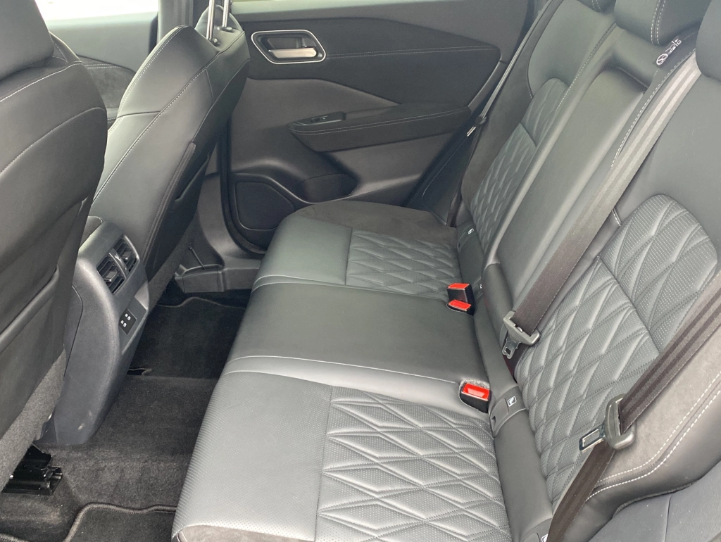 Nissan Qashqai Facelift 1.3 DIG-T Tekna+*BOSE*Pano*