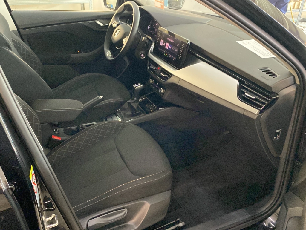 Skoda Kamiq 1.0 TSI DSG Ambition*Navi*Kamera*Voll LED*