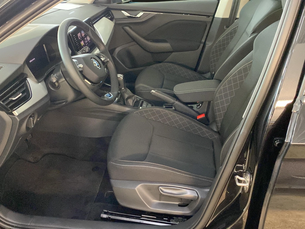 Skoda Kamiq 1.0 TSI DSG Ambition*Navi*Kamera*Voll LED*