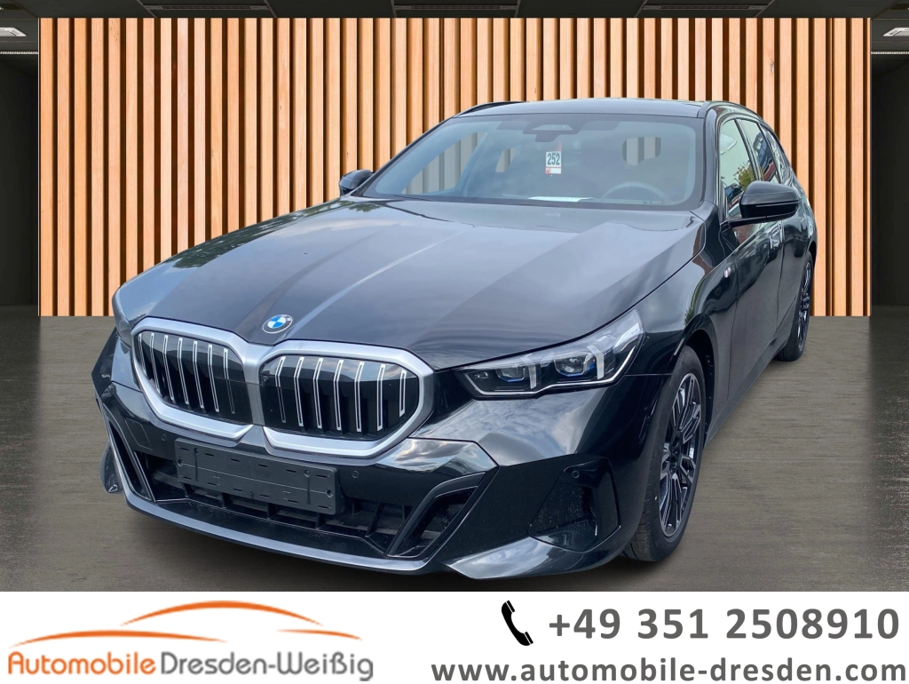 BMW 520 d Touring xDrive M Sport*HeadUp*AHK*Pano*