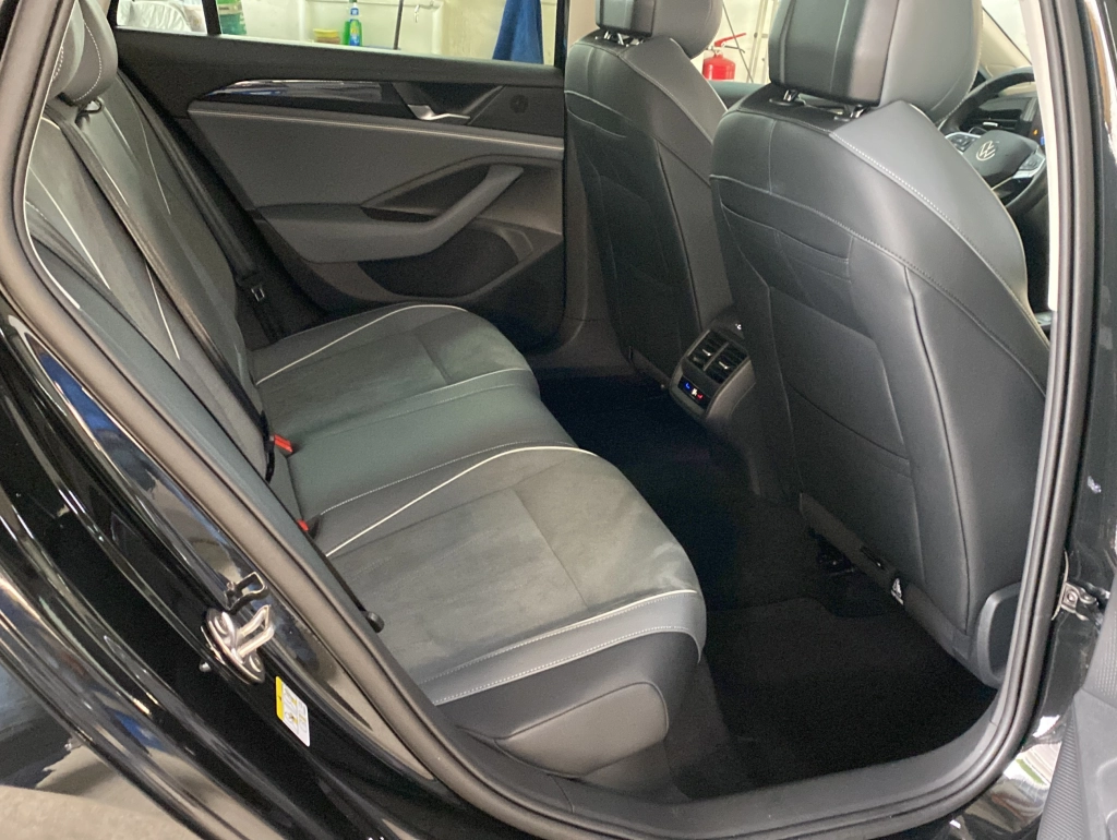 VW Passat Variant 1.5 eTSI Business*neues Modell*