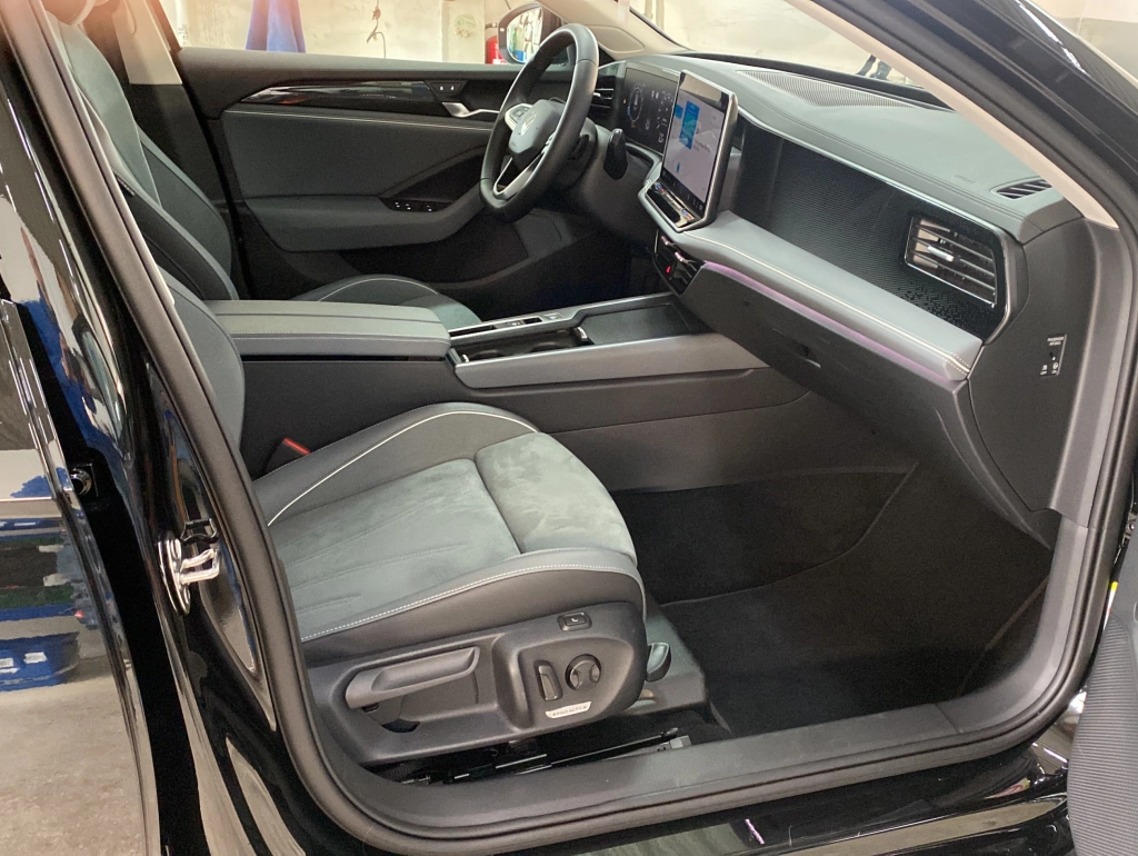VW Passat Variant 1.5 eTSI Business*neues Modell*