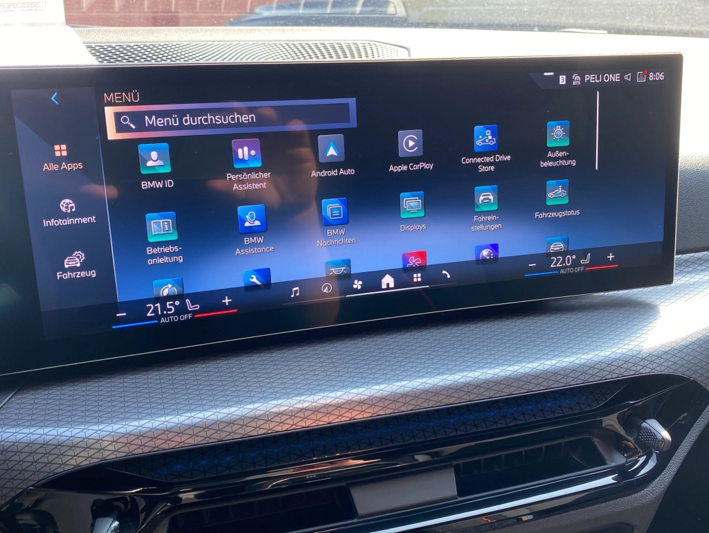 BMW 330 i Touring xDrive M Sport*ACC*HiFi*Kamera*