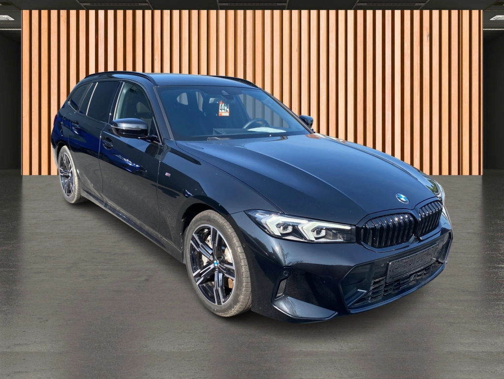 BMW 330 i Touring xDrive M Sport*ACC*HiFi*Kamera*