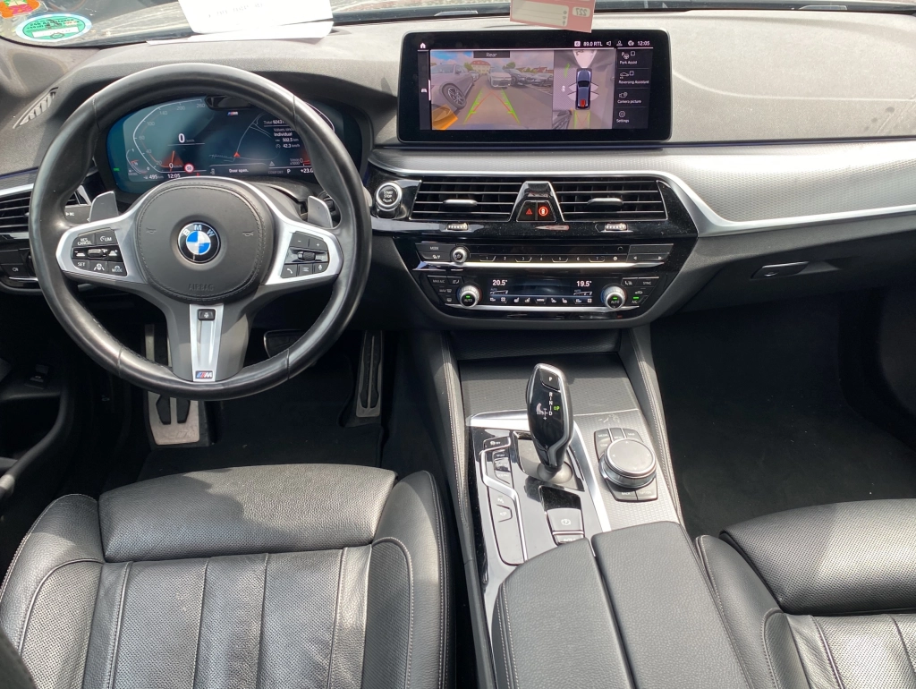 BMW 520 d xDrive M Sport*Pano*HeadUp*Laser