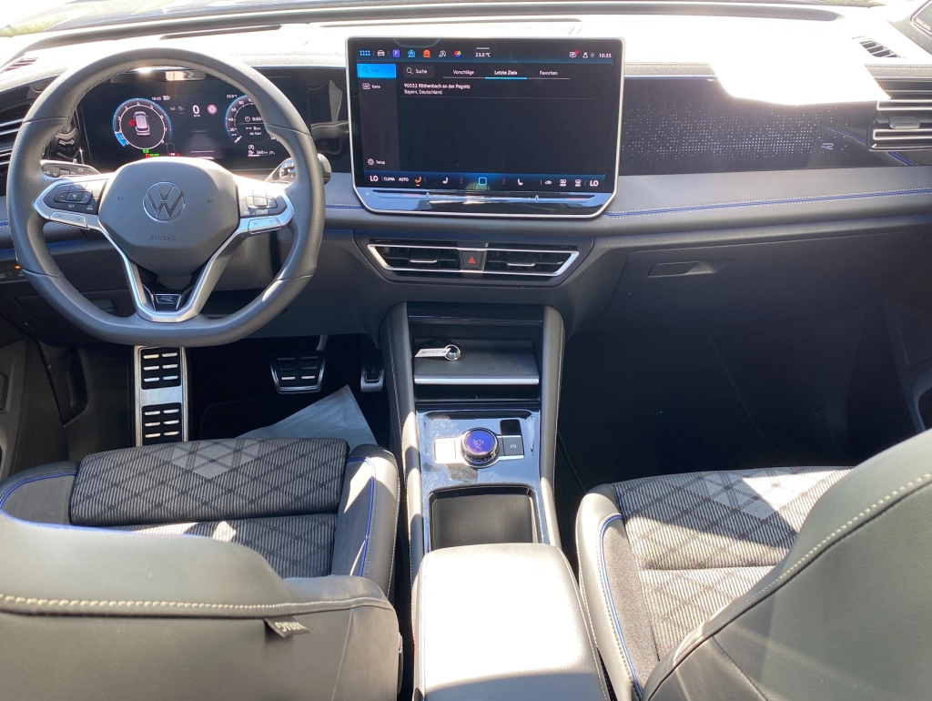 VW Tiguan 1.5 eTSI 110 kW R-Line*neues Modell*HarmanKardon