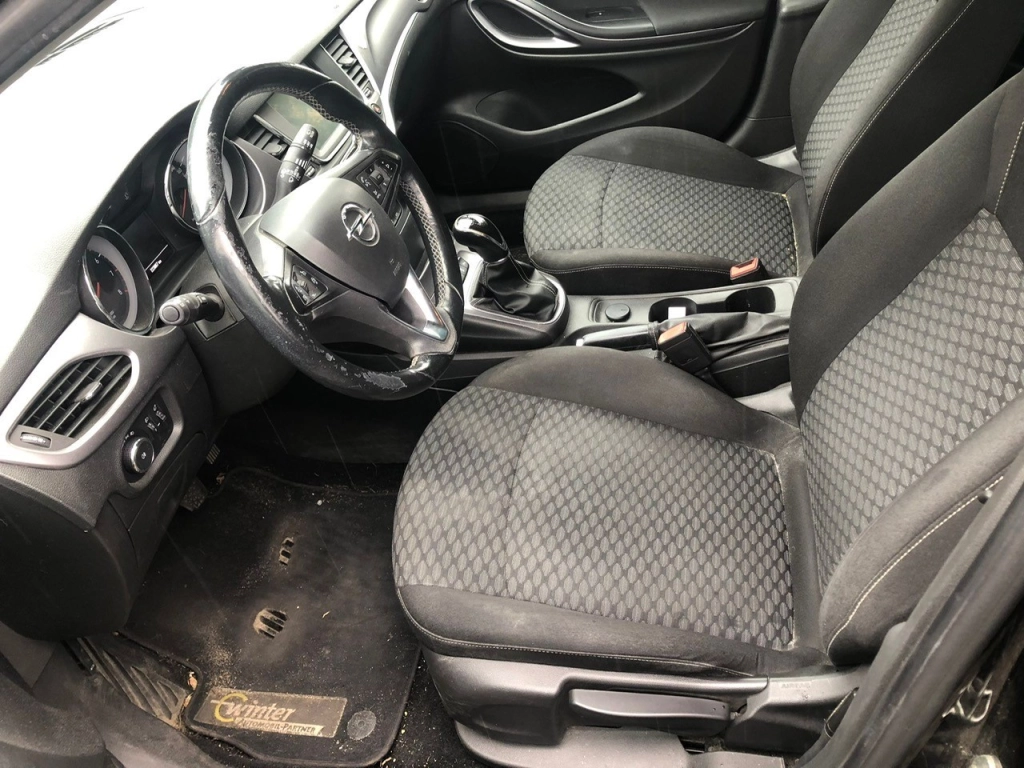 Opel Astra 1.4T Edition*Klima