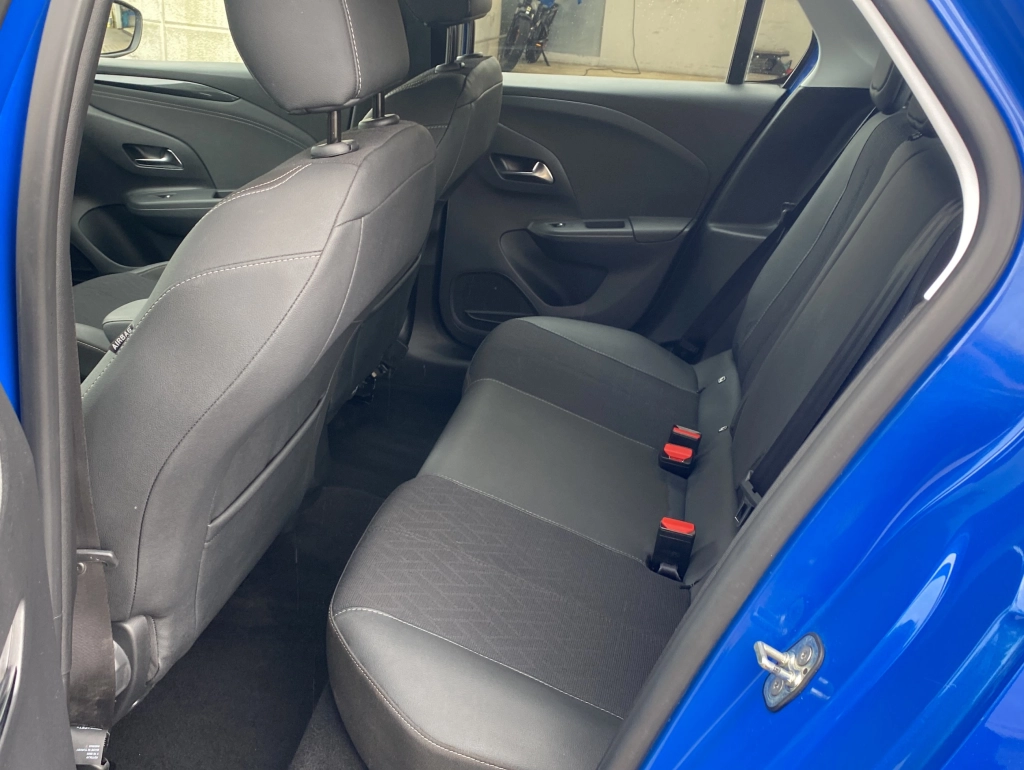 Opel Corsa 1.2T Elegance*NaviPro*APP Conect*DAB*LED