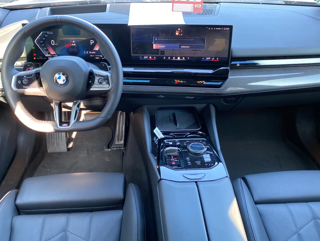 BMW 520 d xDrive M Sport*Standheizung*AHK*DAB