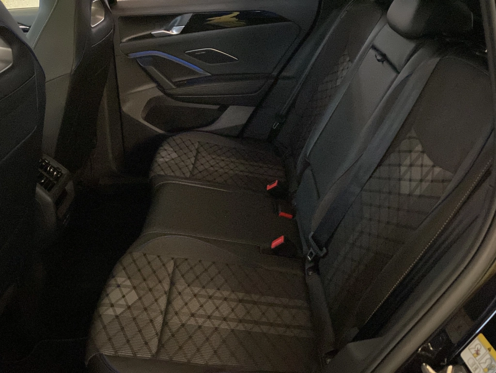 VW Tiguan 2.0 TDI DSG 4Motion R-Line*Pano*20 Zoll