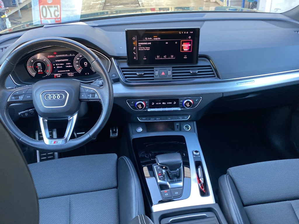 Audi Q5 40 TDI quattro S line Sportback*LED*Leder