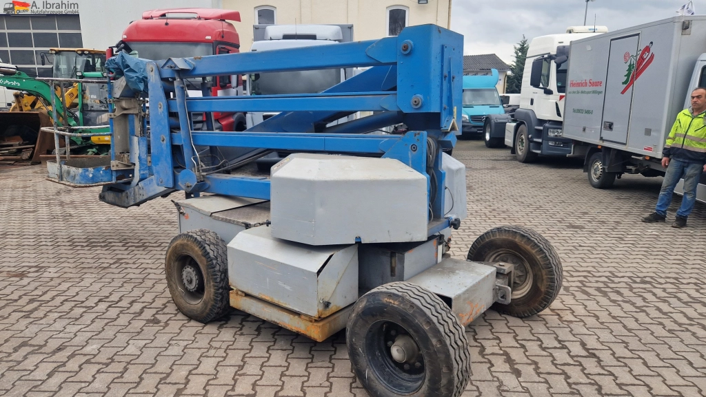 Genie 45/22 Elektro  15,70 m Höhe, 7,70 m Reichweitedem Alter entspr.