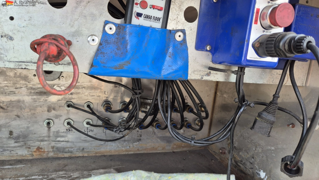 KRAKER CF-200  Cargo-Floor Boden, Liftachse, SAF Achsen
