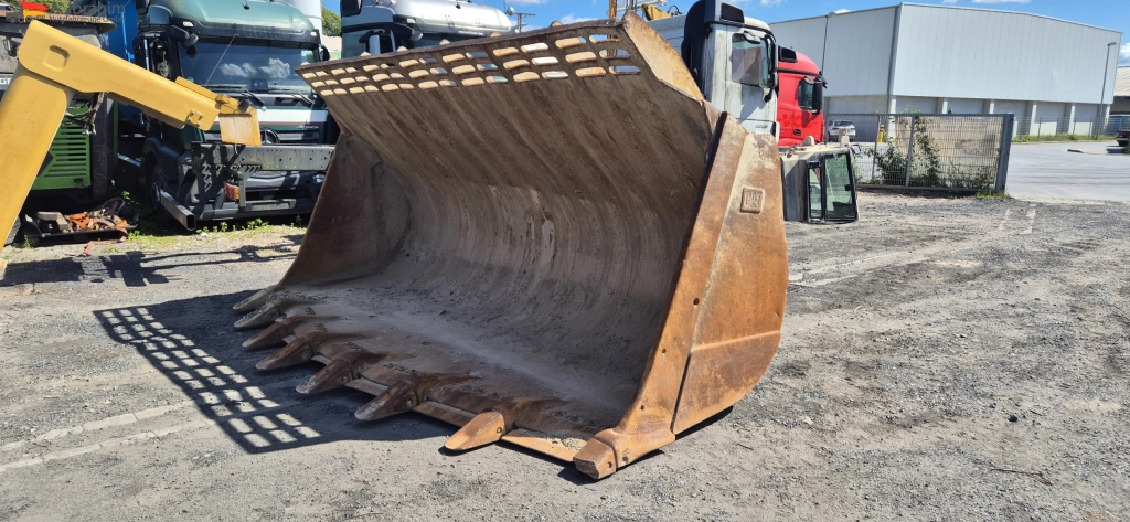 CAT 990  Zustand gut, Video vorhandenohne Ketten!!, fertig zur Verladung