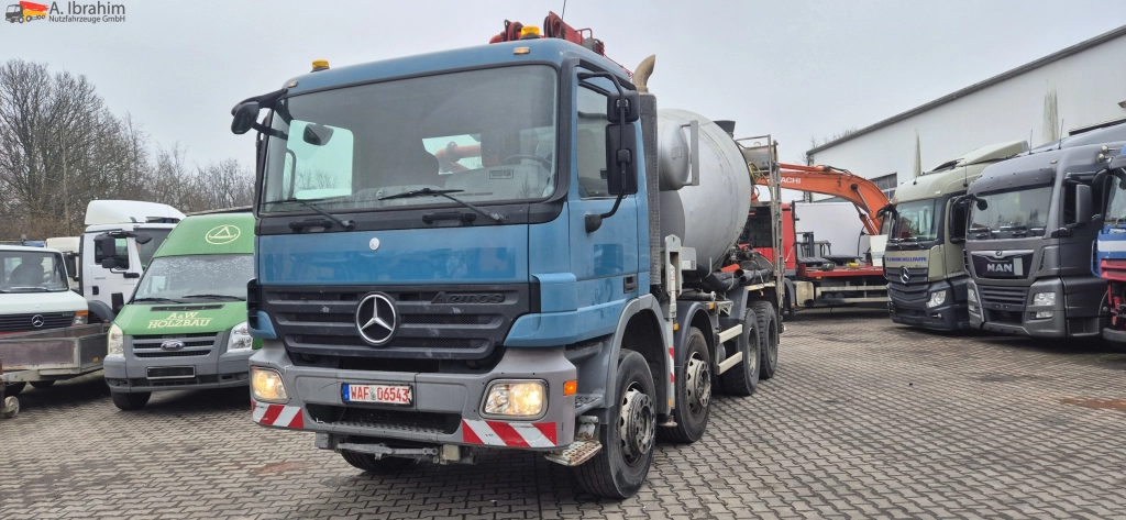 Mercedes-Benz 3241  PM 21-3 / Liebherr 7 cbm PUMIPutzmeister/Liebherr