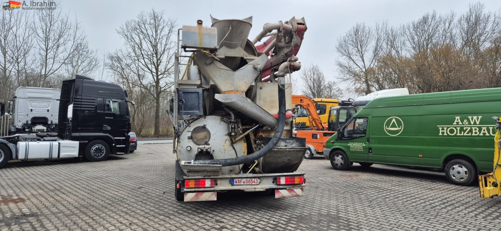 Mercedes-Benz 3241  PM 21-3 / Liebherr 7 cbm PUMIPutzmeister/Liebherr