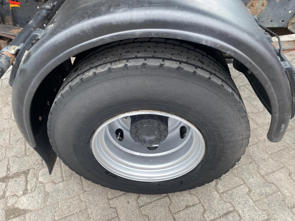MAN L2000 Rost ja (Aufbau), sonst Zustand gut