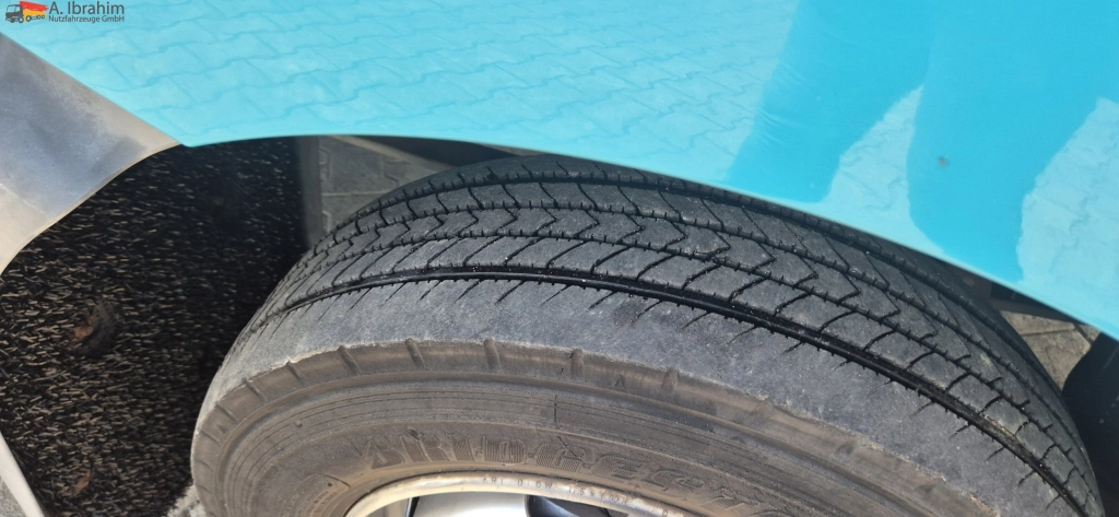 Renault Midlum 180 DCI  Werkstattkoffer mit Treppe