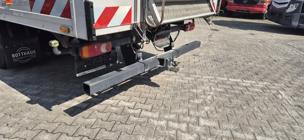 Renault Midlum 180 DCI  Werkstattkoffer mit Treppe