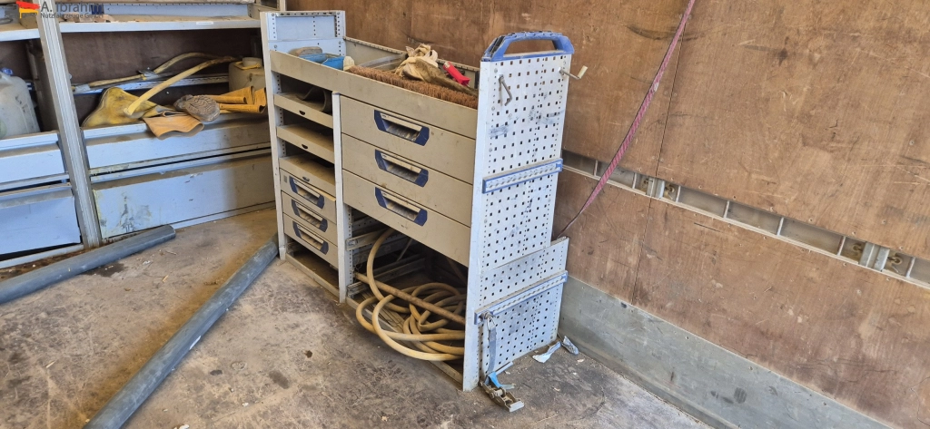 Renault Midlum 180 DCI  Werkstattkoffer mit Treppe