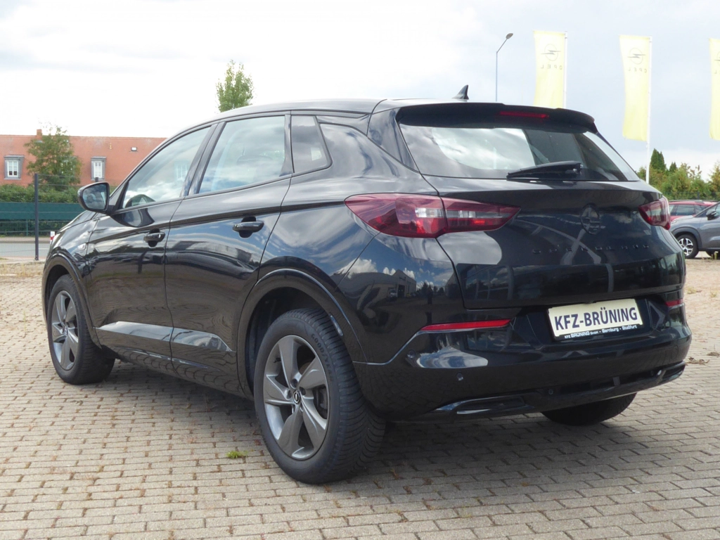 Opel Grandland 1.2 Turbo GS-Line LED Navi Kamera 360 Keyless SHZ elektr. Heckklappe