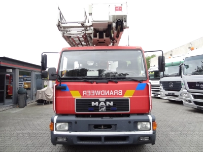 MAN L2000 18.284 Feuerwehr Bronto Skylift 27 Meter