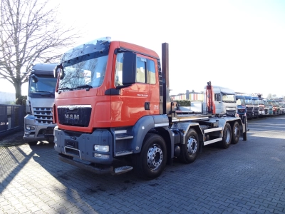 MAN TGS 35.440 8X2 Haken/ Silosteller M-Tec