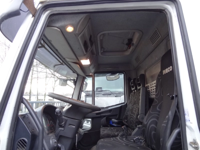 IVECO EuroCargo 120E25 Fassi F38