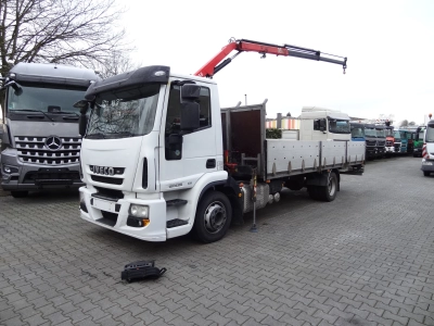 IVECO EuroCargo 120E25 Fassi F38