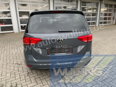 VW Touran 1.5TSI Comfortline DSG 7-Sitzer Kamera