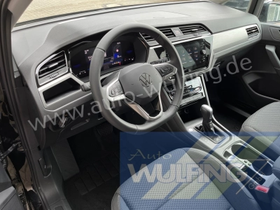 VW Touran 1.5TSI Comfortline DSG 7-Sitzer Kamera