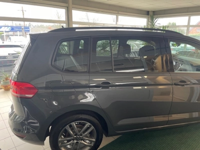 VW Touran 1.5TSI Comfortline DSG 7-Sitzer Kamera