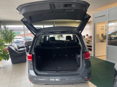 VW Touran 1.5TSI Comfortline DSG 7-Sitzer Kamera