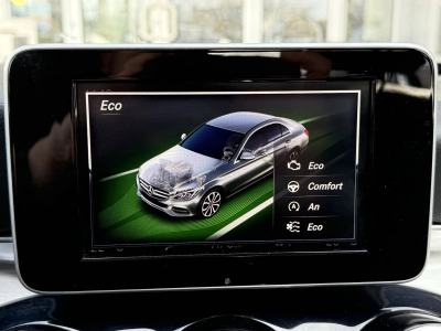 Mercedes-Benz C180 Lim. Avantgarde Autom. AHK Navi LED-SW