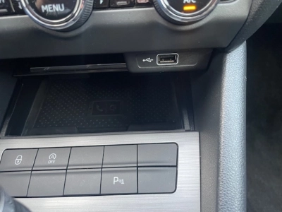 Skoda Octavia 1.5 TSI Kombi Soleil Navi RFK 6-Gang
