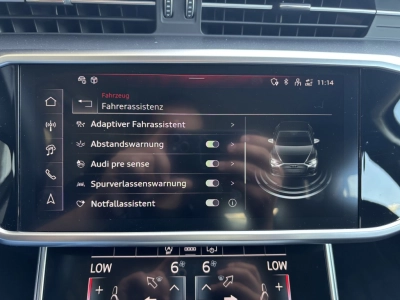 Audi A6 45TFSI S-LINE Navi LED aus 1. Hd. 19 Zoll DAB