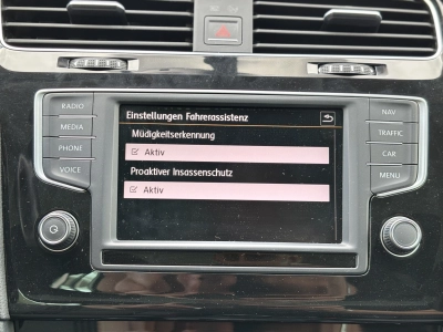 VW Golf Variant 1.4 TSI Allstar Navi PDC PLA Temp.