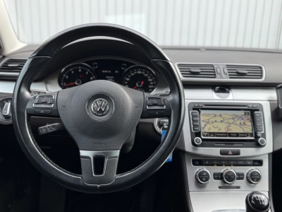 VW Passat Variant 1.4 TSI Highline BlueMotion ACC 