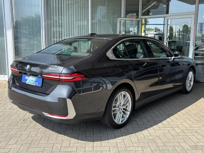 BMW 520 d xDrive 1.Hd LEDER AHK NAVI CAM HUD PLA DSC