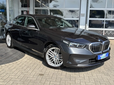 BMW 520 d xDrive 1.Hd LEDER AHK NAVI CAM HUD PLA DSC