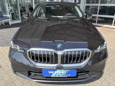 BMW 520 d xDrive 1.Hd LEDER AHK NAVI CAM HUD PLA DSC