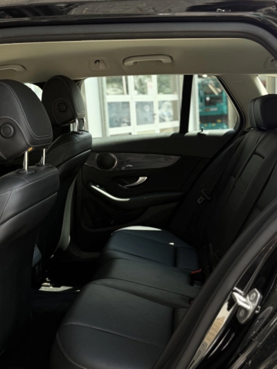 Mercedes-Benz C 200 T CGI Avant el.Heckklappe Leder Navigation
