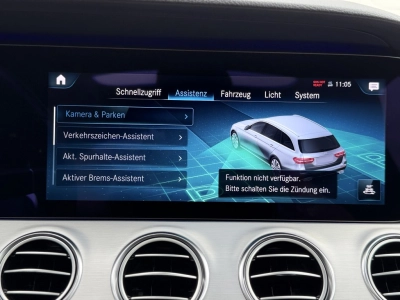 Mercedes-Benz E 300 de T AMG-Line Ambiente el. Heckklappe Pano