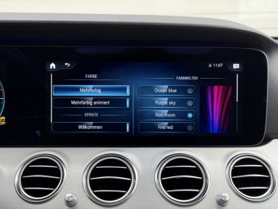 Mercedes-Benz E 300 de T AMG-Line Ambiente el. Heckklappe Pano