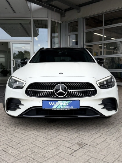 Mercedes-Benz E 300 de T AMG-Line Ambiente el. Heckklappe Pano