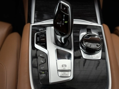 BMW 745 e 3.0 Sportautom. Head-Up ACC Pano. Ambiente