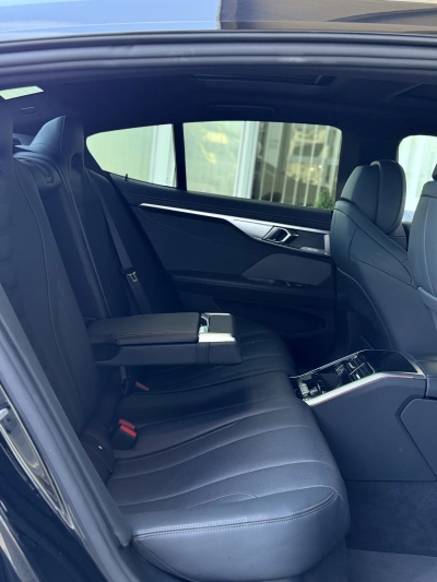 BMW M850 i xDrive PANO ACC LEDER  VOLL!!  1. Hd.