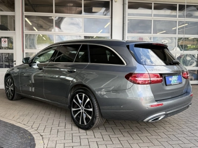 Mercedes-Benz E300 de T Avantgarde ACC Navi Kamera Leder LED