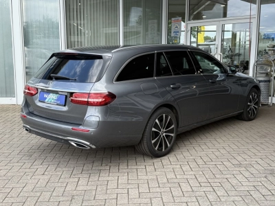 Mercedes-Benz E300 de T Avantgarde ACC Navi Kamera Leder LED